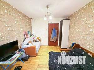 2-к квартира, вторичка, 52м2, 1/10 этаж