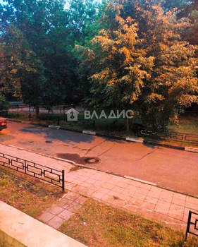 2-к квартира, вторичка, 64м2, 1/16 этаж