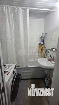 2-к квартира, вторичка, 63м2, 10/17 этаж