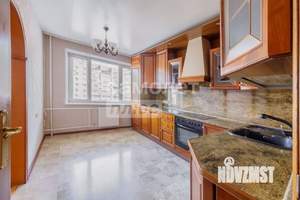 3-к квартира, вторичка, 72м2, 6/14 этаж