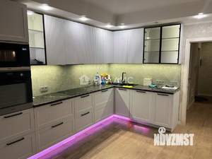 3-к квартира, вторичка, 90м2, 7/25 этаж