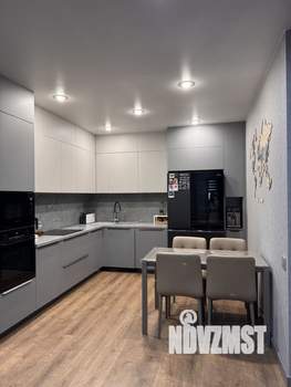 3-к квартира, вторичка, 84м2, 10/18 этаж