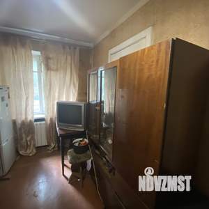 2-к квартира, вторичка, 42м2, 1/5 этаж