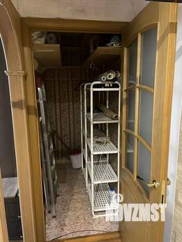 4-к квартира, вторичка, 61м2, 5/5 этаж