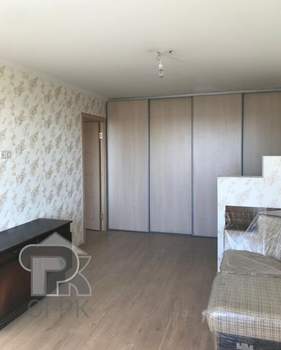 3-к квартира, вторичка, 55м2, 9/9 этаж