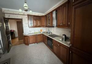 2-к квартира, вторичка, 72м2, 14/17 этаж