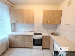 1-к квартира, вторичка, 32м2, 10/17 этаж