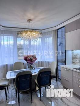 2-к квартира, вторичка, 65м2, 2/19 этаж