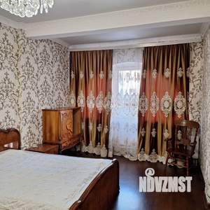 1-к квартира, вторичка, 57м2, 1/4 этаж