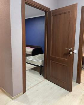 3-к квартира, вторичка, 85м2, 1/23 этаж