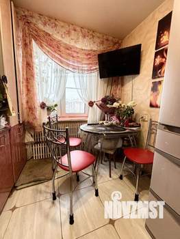 3-к квартира, вторичка, 64м2, 9/9 этаж