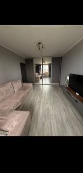 1-к квартира, вторичка, 37м2, 10/17 этаж