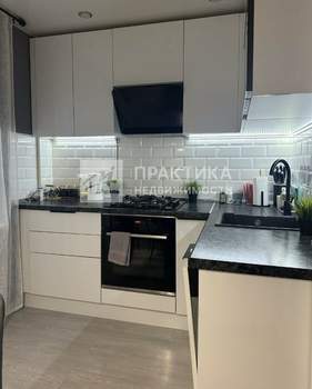 2-к квартира, вторичка, 52м2, 3/10 этаж