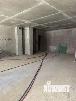 1-к квартира, вторичка, 62м2, 1/6 этаж