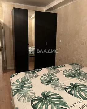 3-к квартира, вторичка, 90м2, 7/25 этаж
