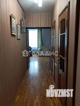 2-к квартира, вторичка, 64м2, 1/7 этаж