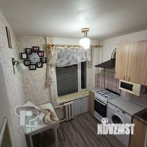 2-к квартира, вторичка, 42м2, 3/5 этаж