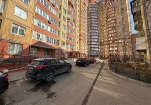 3-к квартира, вторичка, 107м2, 3/25 этаж