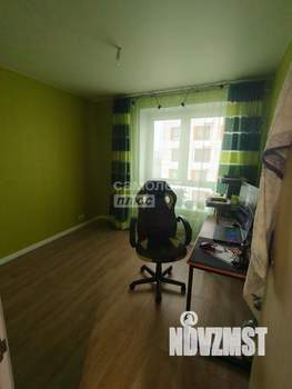 3-к квартира, вторичка, 68м2, 12/15 этаж