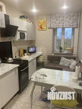 4-к квартира, вторичка, 77м2, 9/9 этаж