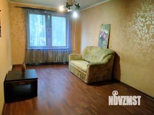 3-к квартира, вторичка, 63м2, 1/5 этаж