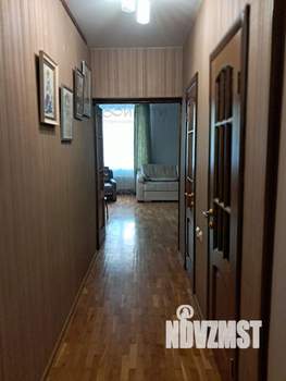 2-к квартира, вторичка, 64м2, 1/7 этаж