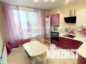 1-к квартира, вторичка, 42м2, 8/17 этаж