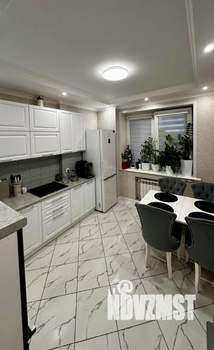 2-к квартира, вторичка, 65м2, 2/17 этаж