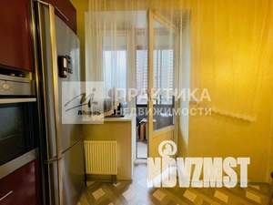 2-к квартира, вторичка, 69м2, 3/19 этаж