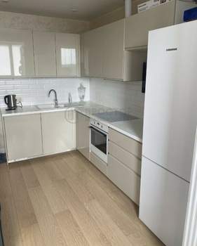 3-к квартира, вторичка, 71м2, 16/27 этаж