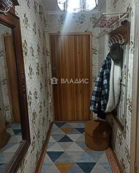 2-к квартира, вторичка, 47м2, 1/5 этаж