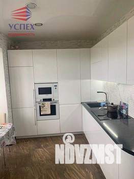 2-к квартира, вторичка, 64м2, 7/18 этаж