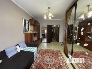 2-к квартира, вторичка, 53м2, 1/4 этаж