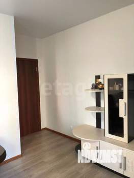 2-к квартира, вторичка, 65м2, 1/17 этаж