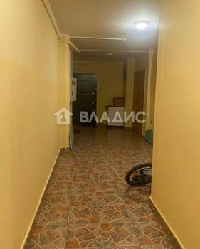 2-к квартира, вторичка, 63м2, 1/17 этаж