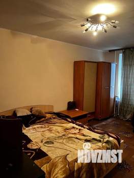 4-к квартира, вторичка, 72м2, 1/5 этаж