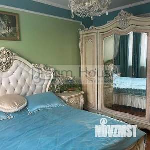 3-к квартира, вторичка, 74м2, 1/14 этаж