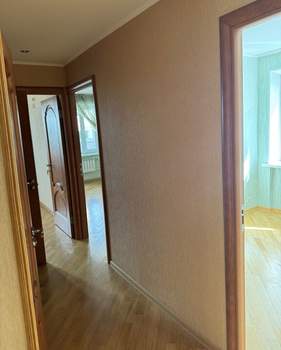 4-к квартира, вторичка, 73м2, 8/8 этаж