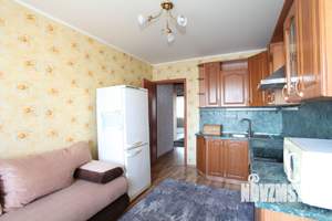 2-к квартира, вторичка, 61м2, 12/17 этаж