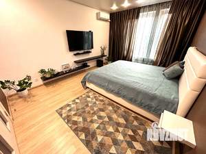 2-к квартира, вторичка, 70м2, 13/15 этаж