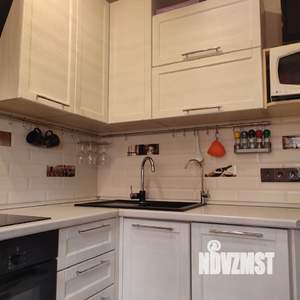 3-к квартира, вторичка, 68м2, 4/17 этаж