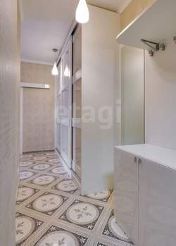 1-к квартира, вторичка, 56м2, 14/25 этаж