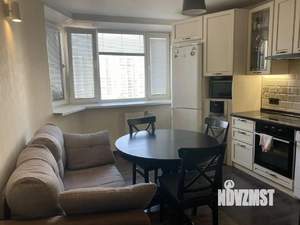 2-к квартира, вторичка, 58м2, 10/25 этаж