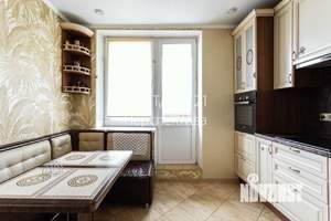2-к квартира, вторичка, 61м2, 14/17 этаж