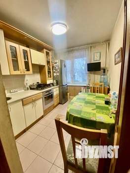 4-к квартира, вторичка, 76м2, 9/9 этаж