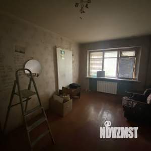 2-к квартира, вторичка, 42м2, 1/5 этаж