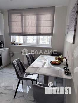 2-к квартира, вторичка, 57м2, 12/14 этаж