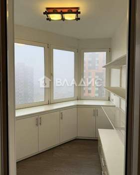 2-к квартира, вторичка, 63м2, 16/25 этаж