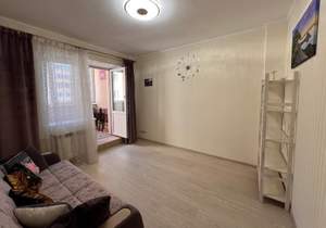 2-к квартира, вторичка, 63м2, 8/16 этаж