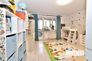 2-к квартира, вторичка, 57м2, 9/16 этаж